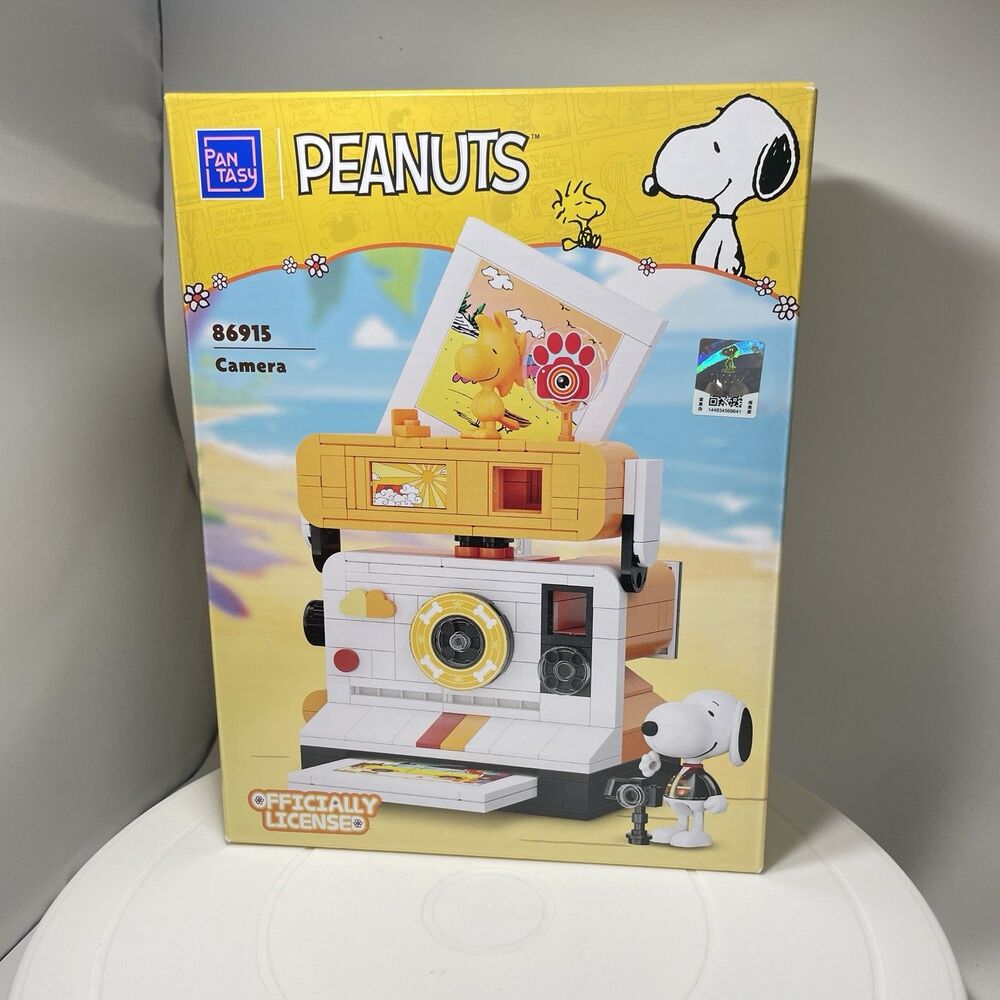 Pantasy Peanuts Snoopy Retro Camera Building Set 86915 Officially Licensed NEW